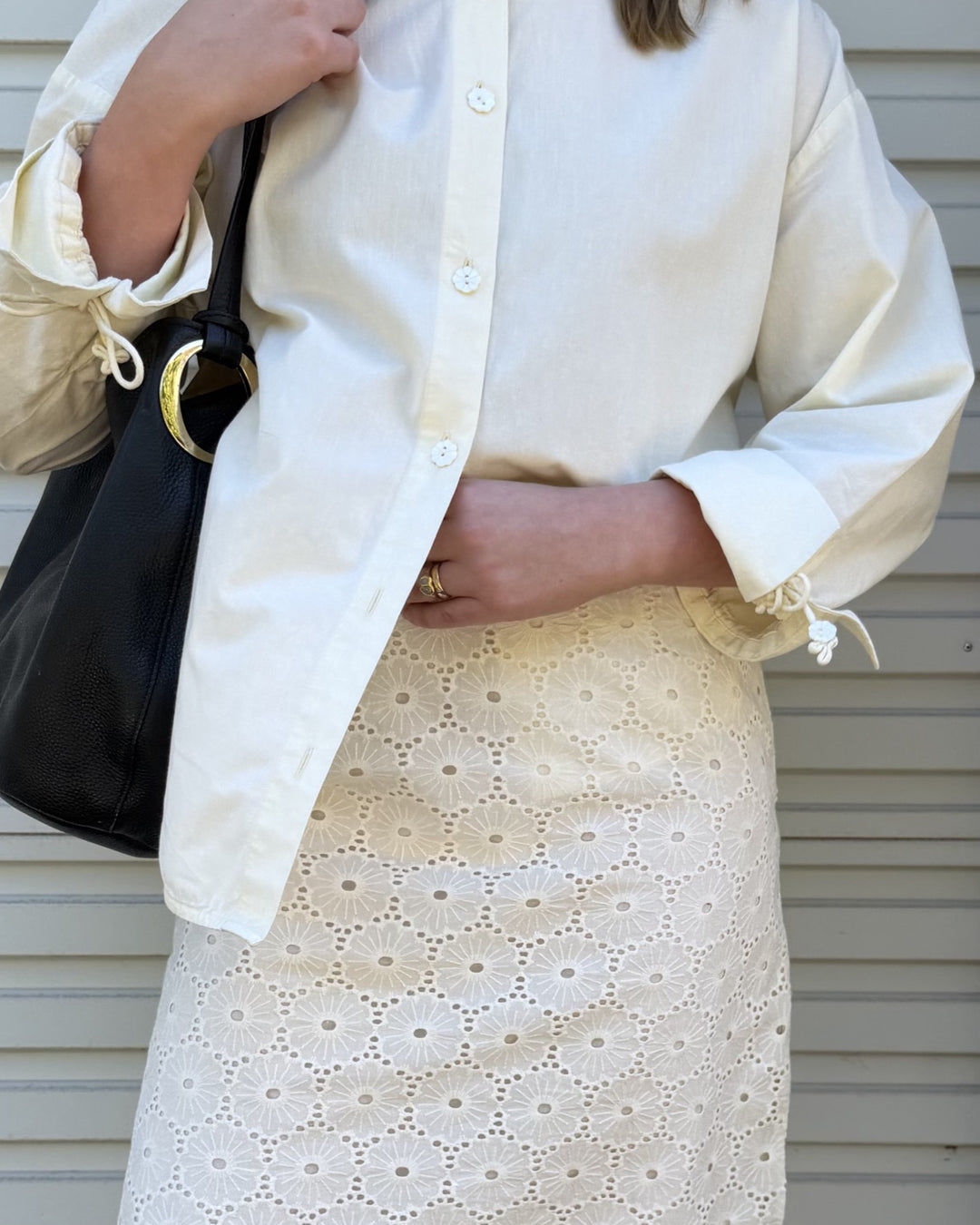 The daisy lace of the Daisy Skirt Midi, up close